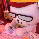 さばにゃんのサイン会へようこそにゃ！イベントの時には、ファンのみんなに大サービスだにゃっ☆頑張って書くからもう少し待っててにゃ～。